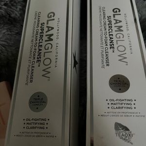 GlamGlow SuperCleanse ClearingCreme toFoamCleanser